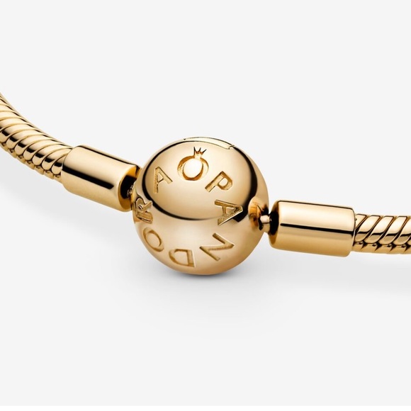 FIRM - Authentic Pandora Smooth Shine Clasp Bracelet - Picture 5 of 10